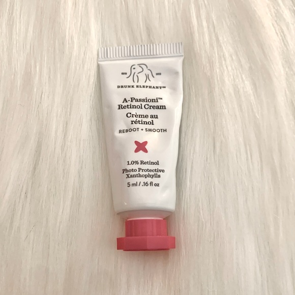 4/$30 Sale 🐘Drunk Elephant A-Passioni Retinol Cream Deluxe Travel Size - Picture 1 of 2